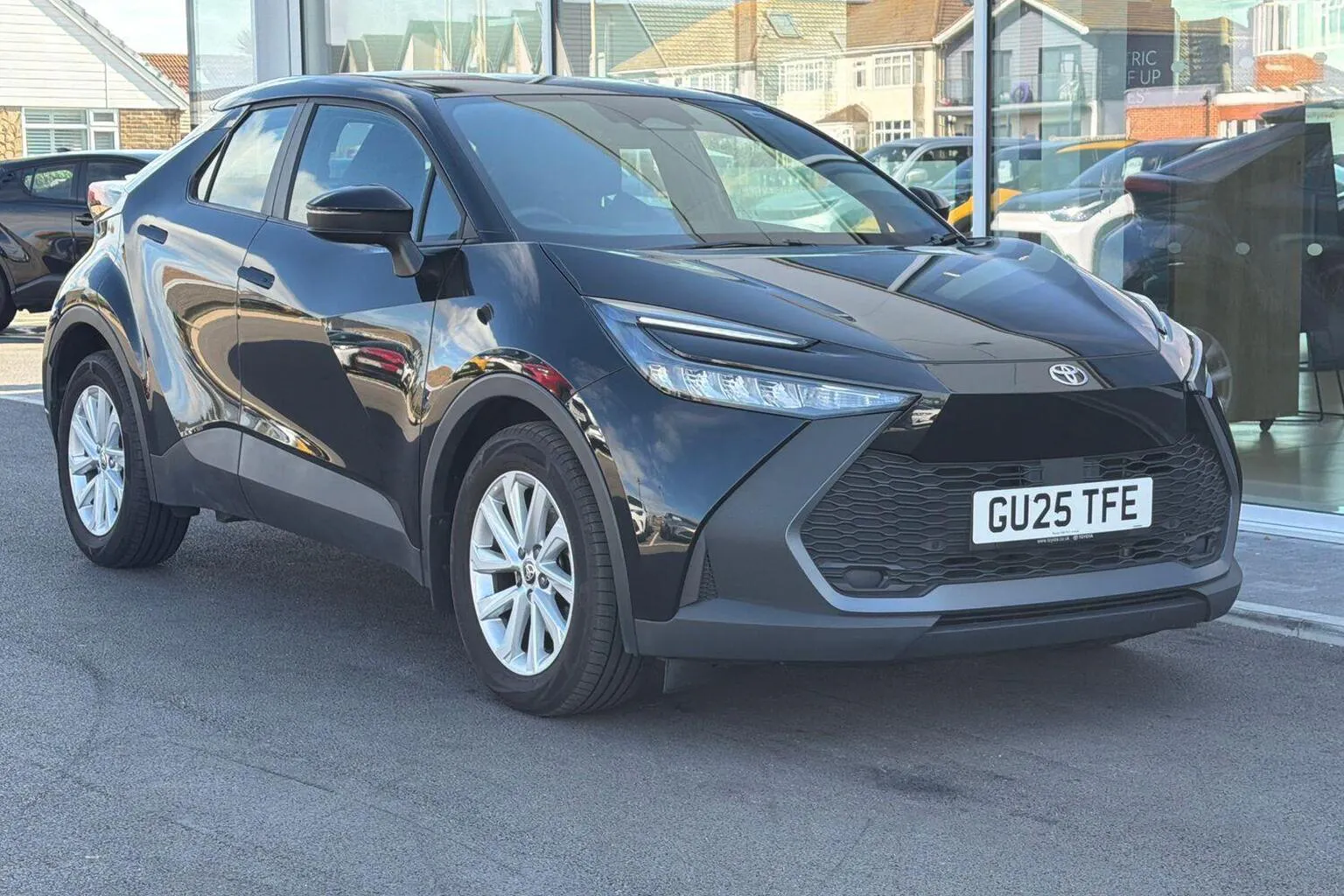 2025 Toyota C-HR