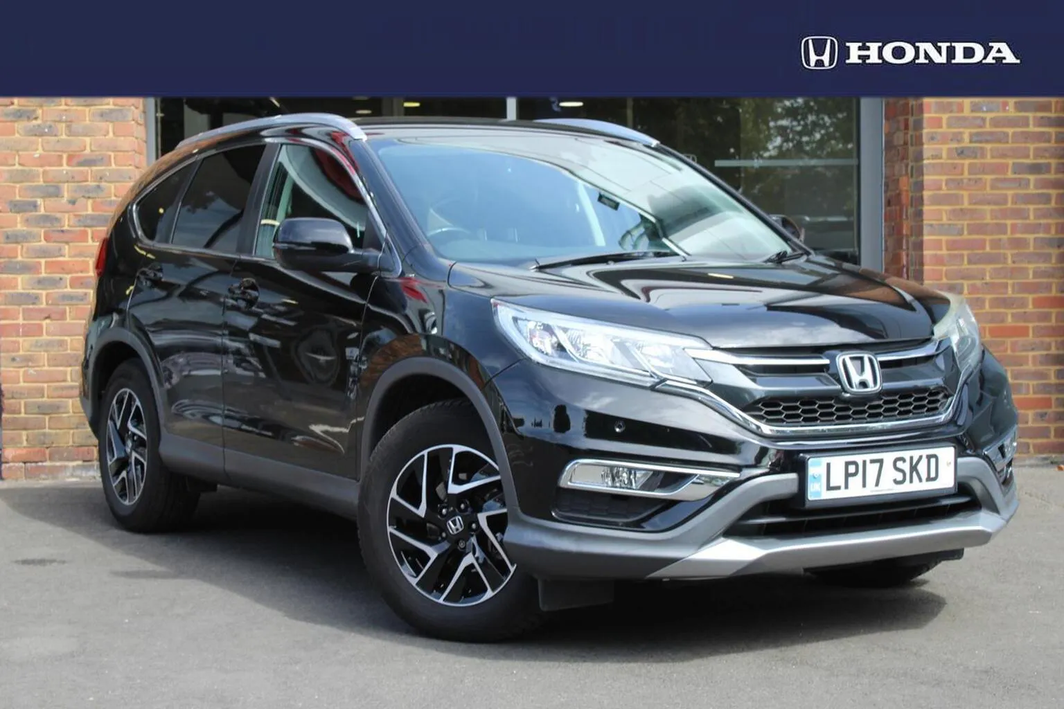 Honda CR-V listing photo